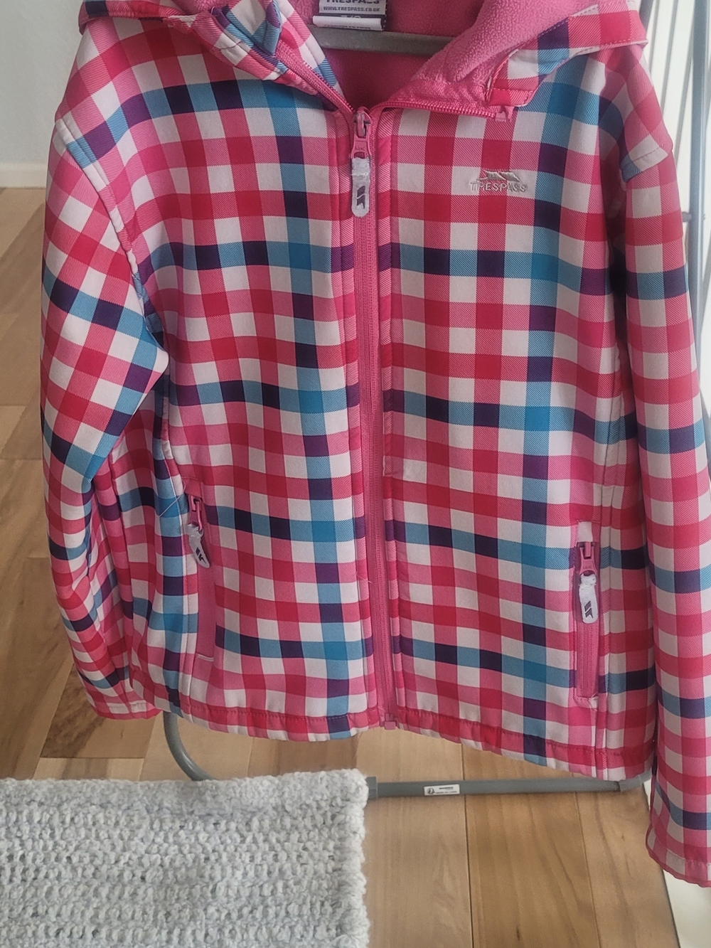 Trespass Girls Jacket-Pink, Blue & White Check Hooded Fleece Size 7/8